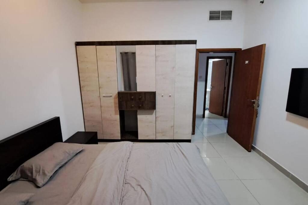 2 Bedroom With 4 King Size Beds Dubai Exterior photo